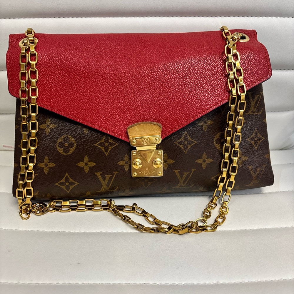 Louis Vuitton Pallas 2 Way
